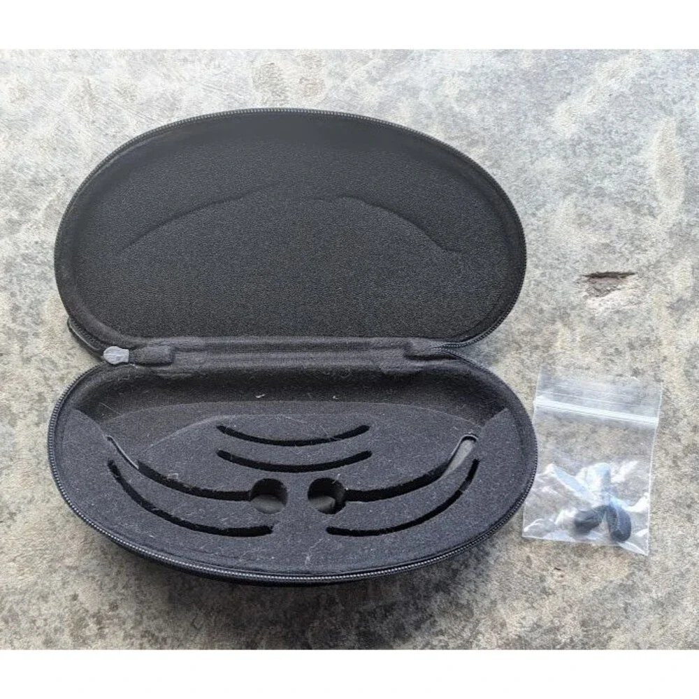 Oakley BIG Hard Case Eyeglasses Sunglasses Clamshell Zip Up Black Case Only